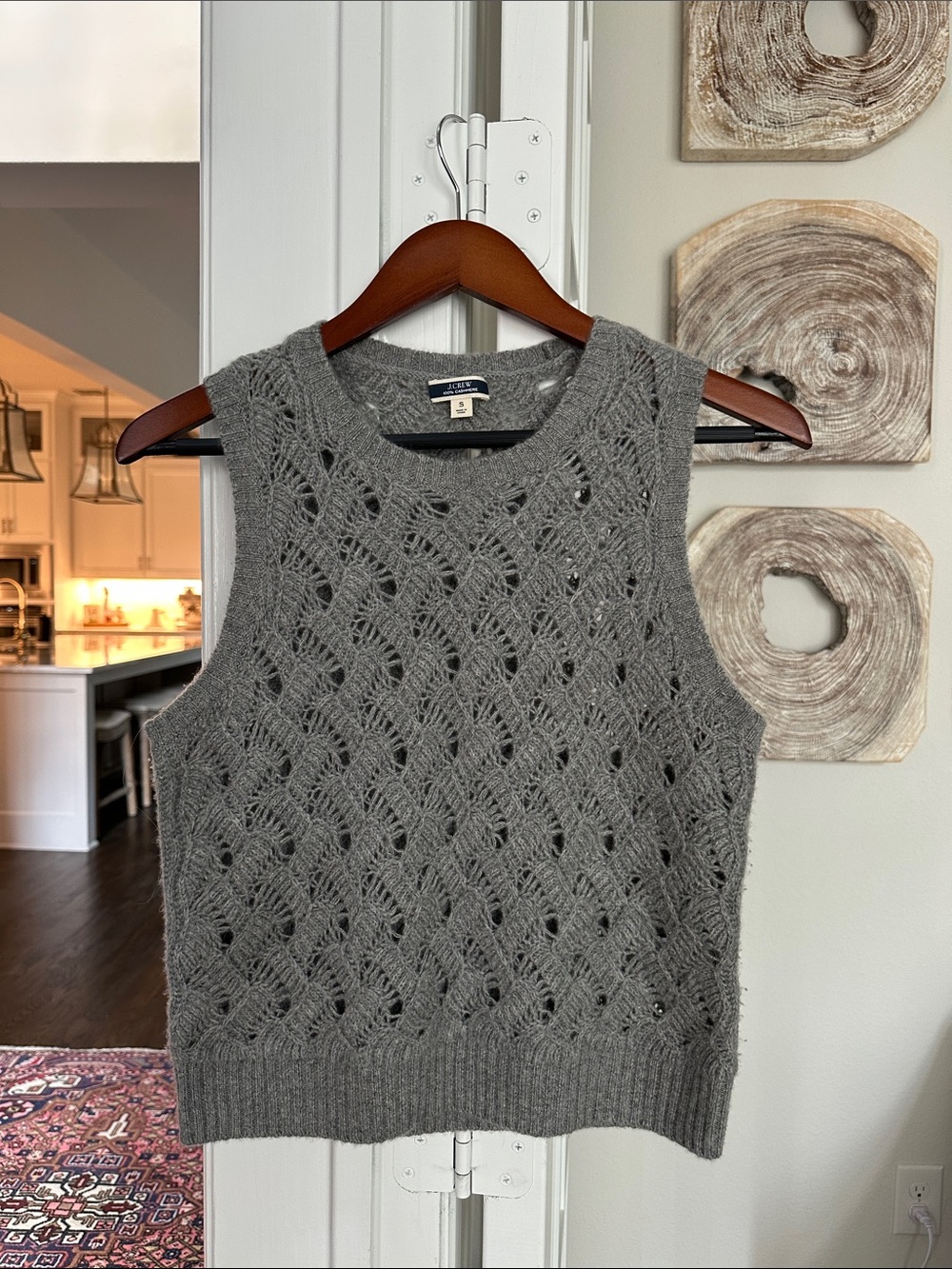 Cable Knit Sleeveless Sweater Vest - Gray